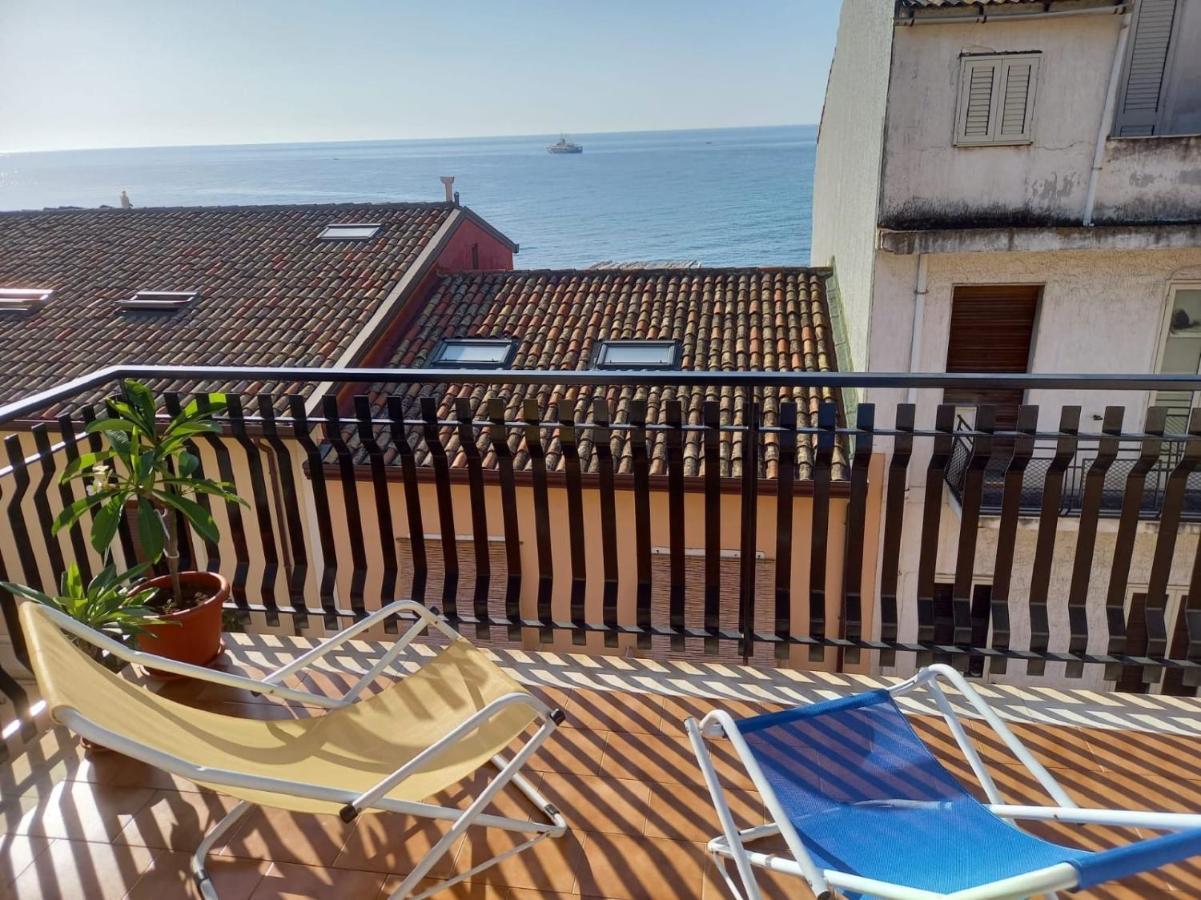 Vila Paradise Giardini Naxos Exteriér fotografie